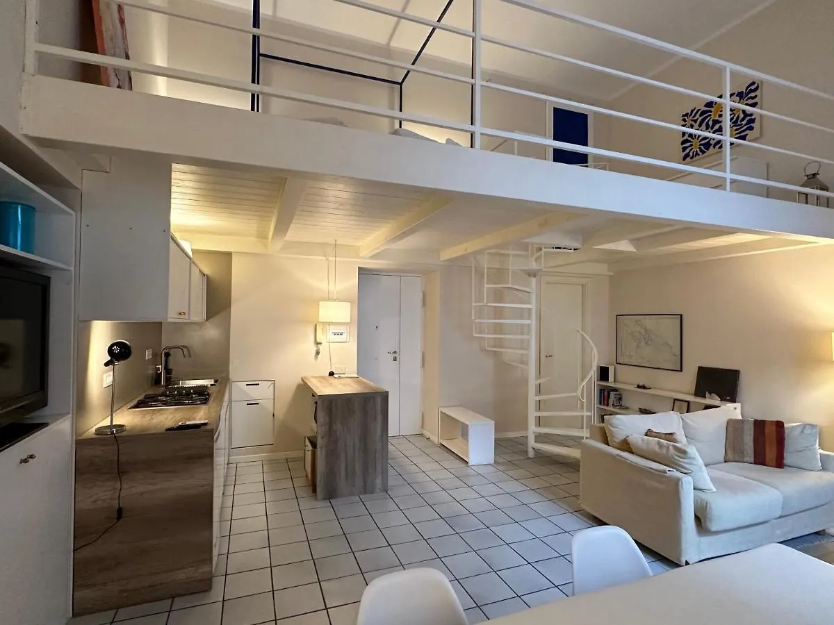 Vicool Apartments - Centro Storico Napoli 0*, Naples